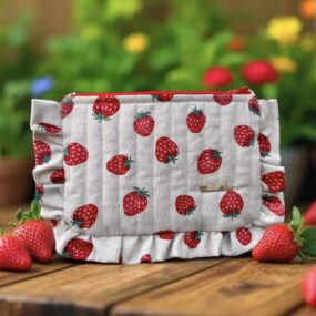 Pochette à volants