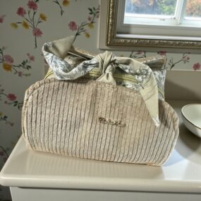Trousse cœur de velours